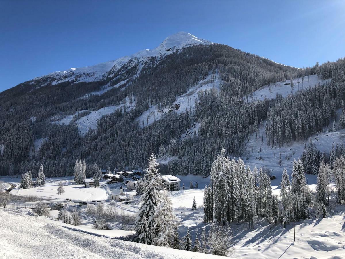 Hotel Haus Waltraud Sankt Jakob in Defereggen Esterno foto